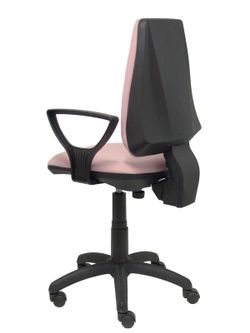 Modelo Elche CP - Silla de oficina ergonómica con mecanismo permanente, regulable en altura y ruedas de parqué - Asiento y respaldo tapizados en tejido BALI color rosa pálido (BRAZOS FIJOS INCLUIDOS)
