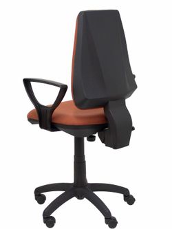 Modelo Elche CP - Silla de oficina ergonómica con mecanismo permanente y regulable en altura - Asiento y respaldo tapizados en tejido BALI color marrón (BRAZOS FIJOS INCLUIDOS)