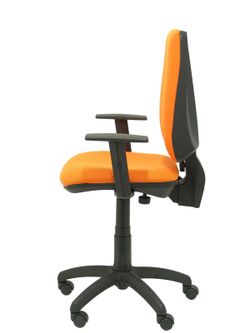 Modelo Elche CP - Silla de oficina ergonómica con mecanismo permanente y regulable en altura - Asiento y respaldo tapizados en tejido BALI color naranja (BRAZOS REGULABLES EN ALTURA)