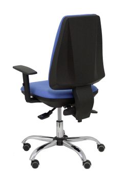 Modelo Elche S 24 horas - Silla de oficina ergonómica con mecanismo asincro y regulable en altura - Asiento y respaldo tapizados en tejido BALI color azul claro - Brazos regulables - Espuma viscoelástica (USO INTENSIVO 24 HORAS)