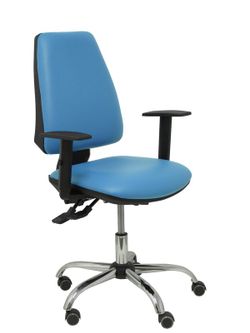 Modelo Elche S 24 horas - Silla de oficina ergonómica con mecanismo asincro y regulable en altura - Asiento y respaldo tapizados en tejido similpiel color azul claro - Brazos regulables - Espuma viscoelástica - (USO INTENSIVO 24 HORAS)