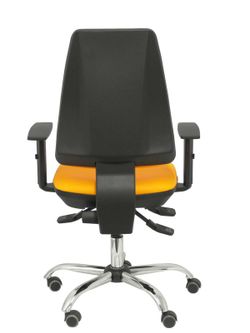 Modelo Elche S 24 horas - Silla de oficina ergonómica con mecanismo asincro y regulable en altura - Asiento y respaldo tapizados en tejido similpiel color naranja - Brazos regulables - Espuma viscoelástica - (USO INTENSIVO)