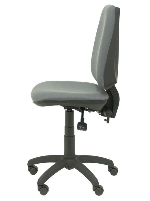 Modelo Elche S - Silla de oficina ergonómica con mecanismo asincro, regulable en altura. Asiento y respaldo tapizados en tejido BALI color gris oscuro.