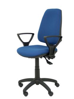 Modelo Elche S - Silla de oficina ergonómica con mecanismo asincro, regulable en altura y ruedas de nailon - Asiento y respaldo tapizados en tejido BALI color azul marino (BRAZOS FIJOS INCLUIDOS)