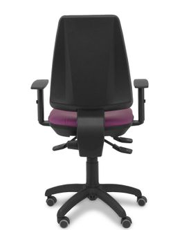 Modelo Elche S - Silla de oficina ergonómica con mecanismo asincro y regulable en altura. Ruedas de goma especiales para suelos delicados - Asiento y respaldo tapizados en similpiel color morado(BRAZOS REGULABLES INCLUIDOS)