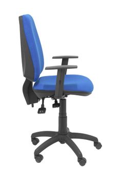 Modelo Elche S - Silla de oficina ergonómica con mecanismo sincro, regulable en altura y ruedas de nailon - Asiento y respaldo tapizados en tejido BALI color azul (BRAZOS REGULABLES EN ALTURA)