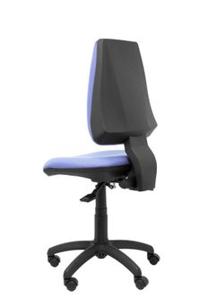 Modelo Elche S - Silla de oficina ergonómica con mecanismo sincro, regulable en altura y ruedas de nailon - Asiento y respaldo tapizados en tejido BALI color azul claro
