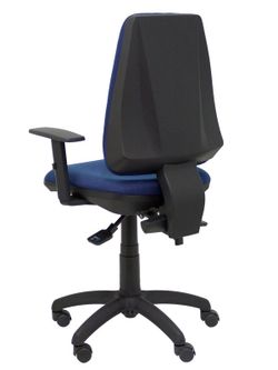 Modelo Elche S - Silla de oficina ergonómica con mecanismo sincro, regulable en altura y ruedas de nailon - Asiento y respaldo tapizados en tejido BALI color azul marino (BRAZOS REGULABLES EN ALTURA)