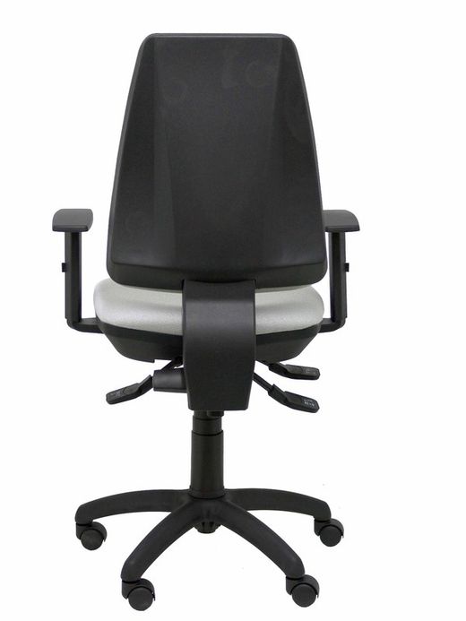 Modelo Elche S - Silla de oficina ergonómica con mecanismo sincro, regulable en altura y ruedas de nailon - Asiento y respaldo tapizados en tejido BALI color gris (BRAZOS REGULABLES EN ALTURA)
