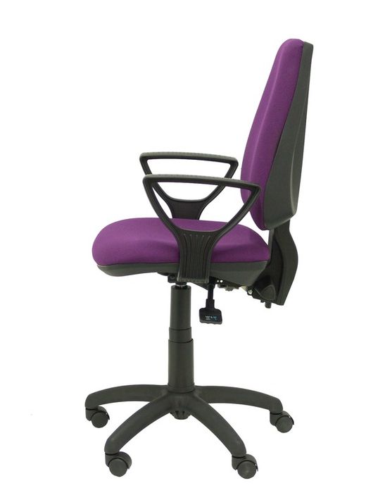 Modelo Elche S - Silla de oficina ergonómica con mecanismo sincro, regulable en altura y ruedas de nailon - Asiento y respaldo tapizados en tejido BALI color morado (BRAZOS FIJOS INCLUIDOS)