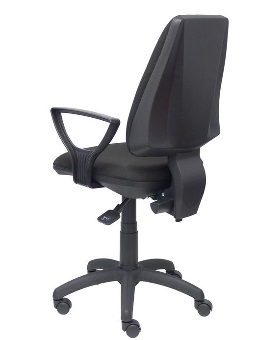 Modelo Elche S - Silla de oficina ergonómica con mecanismo sincro, regulable en altura y ruedas de nailon - Asiento y respaldo tapizados en tejido BALI color negro (BRAZOS FIJOS INCLUIDOS)