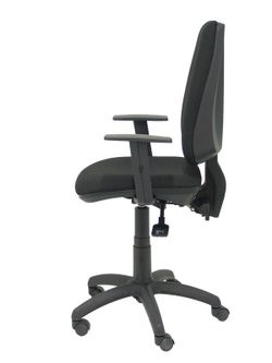 Modelo Elche S - Silla de oficina ergonómica con mecanismo sincro, regulable en altura y ruedas de nailon - Asiento y respaldo tapizados en tejido BALI color negro (BRAZOS REGULABLES EN ALTURA)