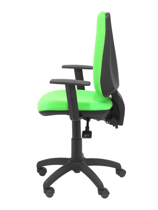 Modelo Elche S - Silla de oficina ergonómica con mecanismo sincro, regulable en altura y ruedas de nailon - Asiento y respaldo tapizados en tejido BALI color pistacho (BRAZOS REGULABLES EN ALTURA)