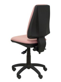 Modelo Elche S - Silla de oficina ergonómica con mecanismo sincro, regulable en altura y ruedas de nailon - Asiento y respaldo tapizados en tejido BALI color rosa