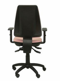 Modelo Elche S - Silla de oficina ergonómica con mecanismo sincro, regulable en altura y ruedas de nailon - Asiento y respaldo tapizados en tejido BALI color rosa (BRAZOS REGULABLES EN ALTURA)