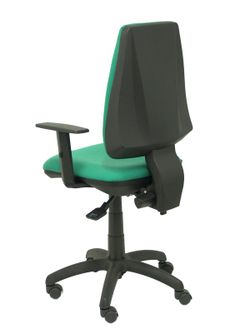 Modelo Elche S - Silla de oficina ergonómica con mecanismo sincro, regulable en altura y ruedas de nailon - Asiento y respaldo tapizados en tejido BALI color verde esmeralda (BRAZOS REGULABLES EN ALTURA)
