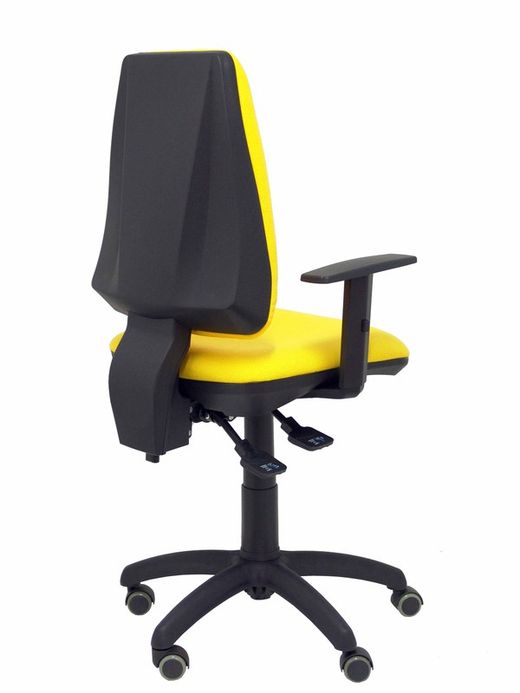 Modelo Elche S - Silla de oficina ergonómica con mecanismo sincro, regulable en altura y ruedas de parqué - Asiento y respaldo tapizados en tejido BALI color amarillo (BRAZOS REGULABLES EN ALTURA)