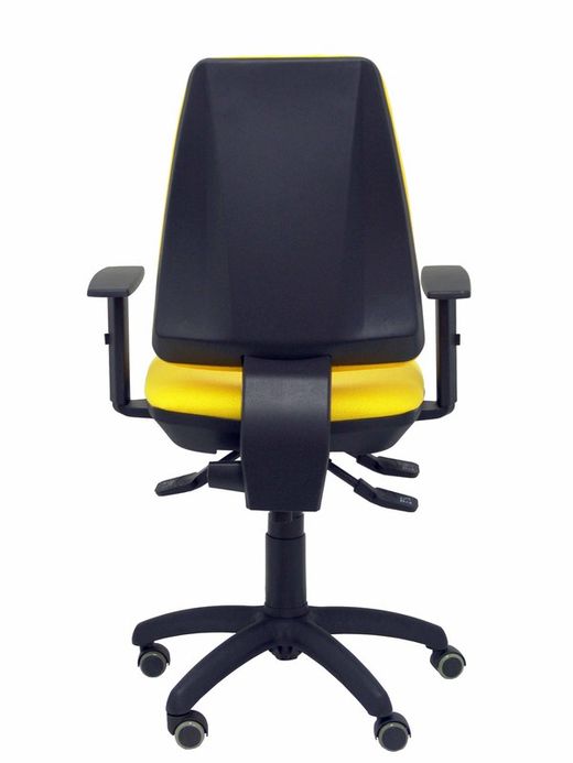 Modelo Elche S - Silla de oficina ergonómica con mecanismo sincro, regulable en altura y ruedas de parqué - Asiento y respaldo tapizados en tejido BALI color amarillo (BRAZOS REGULABLES EN ALTURA)