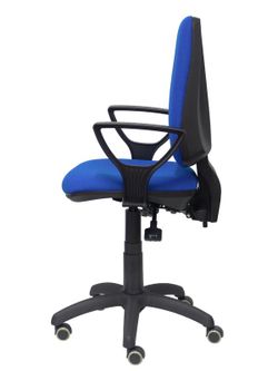 Modelo Elche S - Silla de oficina ergonómica con mecanismo sincro, regulable en altura y ruedas de parqué - Asiento y respaldo tapizados en tejido BALI color azul (BRAZOS FIJOS INCLUIDOS)