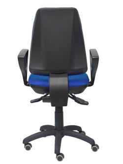 Modelo Elche S - Silla de oficina ergonómica con mecanismo sincro, regulable en altura y ruedas de parqué - Asiento y respaldo tapizados en tejido BALI color azul (BRAZOS FIJOS INCLUIDOS)