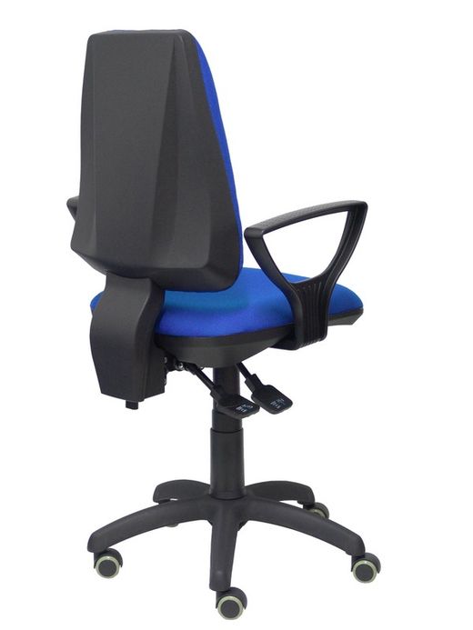 Modelo Elche S - Silla de oficina ergonómica con mecanismo sincro, regulable en altura y ruedas de parqué - Asiento y respaldo tapizados en tejido BALI color azul (BRAZOS FIJOS INCLUIDOS)