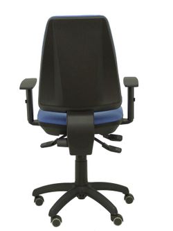 Modelo Elche S - Silla de oficina ergonómica con mecanismo sincro, regulable en altura y ruedas de parqué - Asiento y respaldo tapizados en tejido BALI color azul claro (BRAZOS REGULABLES EN ALTURA)