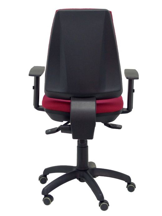 Modelo Elche S - Silla de oficina ergonómica con mecanismo sincro, regulable en altura y ruedas de parqué - Asiento y respaldo tapizados en tejido BALI color granate (BRAZOS REGULABLES EN ALTURA)