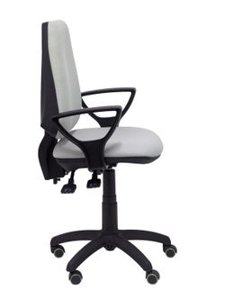Modelo Elche S - Silla de oficina ergonómica con mecanismo sincro, regulable en altura y ruedas de parqué - Asiento y respaldo tapizados en tejido BALI color gris (BRAZOS FIJOS INCLUIDOS)