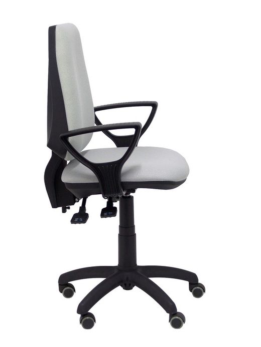 Modelo Elche S - Silla de oficina ergonómica con mecanismo sincro, regulable en altura y ruedas de parqué - Asiento y respaldo tapizados en tejido BALI color gris (BRAZOS FIJOS INCLUIDOS)