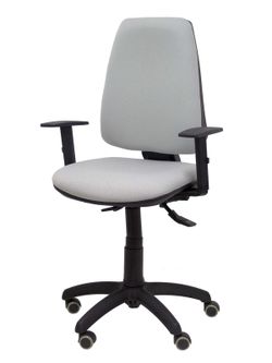 Modelo Elche S - Silla de oficina ergonómica con mecanismo sincro, regulable en altura y ruedas de parqué - Asiento y respaldo tapizados en tejido BALI color gris (BRAZOS REGULABLES EN ALTURA)