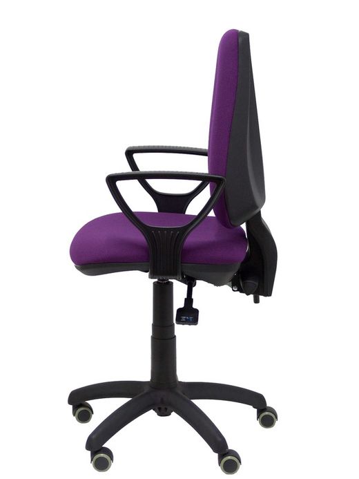 Modelo Elche S - Silla de oficina ergonómica con mecanismo sincro, regulable en altura y ruedas de parqué - Asiento y respaldo tapizados en tejido BALI color morado (BRAZOS FIJOS INCLUIDOS)