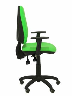 Modelo Elche S - Silla de oficina ergonómica con mecanismo sincro, regulable en altura y ruedas de parqué - Asiento y respaldo tapizados en tejido BALI color pistacho (BRAZOS REGULABLES EN ALTURA)