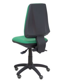 Modelo Elche S - Silla de oficina ergonómica con mecanismo sincro, regulable en altura y ruedas de parqué - Asiento y respaldo tapizados en tejido BALI color verde esmeralda