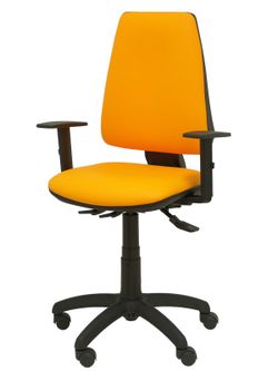 Modelo Elche S - Silla de oficina ergonómica con mecanismo sincro y regulable en altura - Asiento y respaldo tapizados en similpiel color naranja (BRAZOS REGULABLES INCLUIDOS)