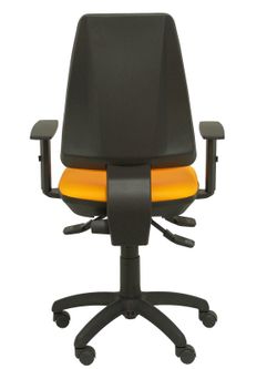Modelo Elche S - Silla de oficina ergonómica con mecanismo sincro y regulable en altura - Asiento y respaldo tapizados en similpiel color naranja (BRAZOS REGULABLES INCLUIDOS)