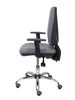 Modelo Elche - Silla de oficina ergonómica con mecanismo asincro y regulable en altura - Asiento y respaldo tapizados en tejido BALI color gris - Brazos regulables - Espuma viscoelástica - USO INTENSIVO 24 HORAS