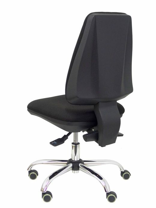 Modelo Elche - Silla de oficina ergonómica con mecanismo asincro y regulable en altura - Asiento y respaldo tapizados en tejido BALI color negro - Espuma viscoelástica, base cromada y ruedas con rodamiento de goma.