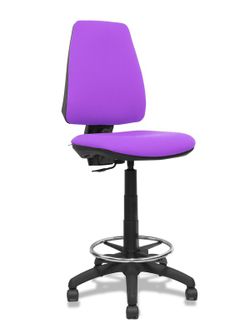 Modelo Elche Taburete CP - Taburete ergonómico con mecanismo de contacto permanente y regulable en altura - Asiento y respaldo tapizados en tejido BALI color lila.