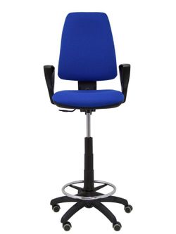 Modelo Elche Taburete CP - Taburete ergonómico con mecanismode contacto permanente y regulable en altura - Asiento y respaldo tapizados en tejido BALI color azul y ruedas de goma especiales para suelos delicados. (BRAZOS FIJOS INCLUIDOS)