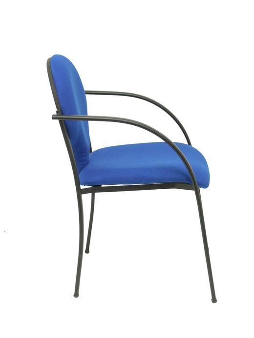 Modelo Hellin  Pack de 2 sillas confidente ergonómica con brazos fijos incorporados, apilable y estructura en color negro  Asiento y respaldo tapizados en tejido BALI color azul