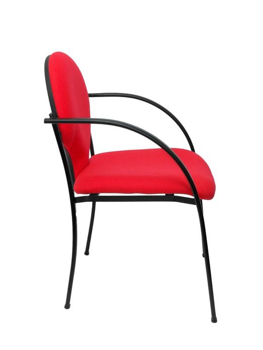 Modelo Hellin  Pack de 2 sillas confidente ergonómica con brazos fijos incorporados, apilable y estructura en color negro  Asiento y respaldo tapizados en tejido BALI color rojo