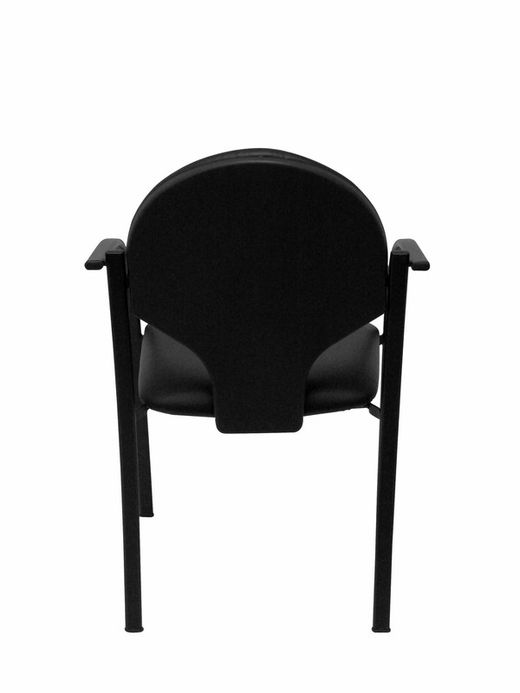 Modelo Hellin  Pack de 2 sillas confidente ergonómica con brazos fijos incorporados, apilable y estructura en color negro  Asiento y respaldo tapizados en tejido piel color negro