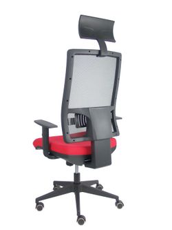 Modelo Horna - Silla de oficina ergonómica con mecanismo sincro con traslack y regulable en altura - Respaldo alto de malla transpirable con cabecero fijo y apoyo lumbar regulable. Asiento tapizado en tejido BALI color rojo.