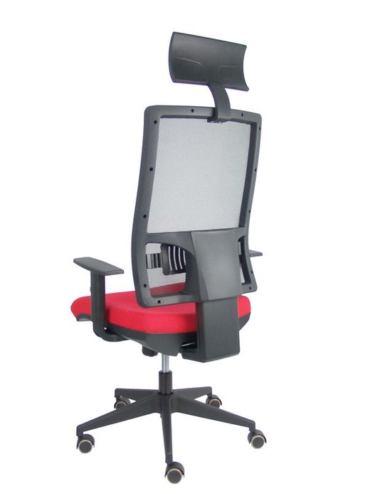 Modelo Horna - Silla de oficina ergonómica con mecanismo sincro con traslack y regulable en altura - Respaldo alto de malla transpirable con cabecero fijo y apoyo lumbar regulable. Asiento tapizado en tejido BALI color rojo.