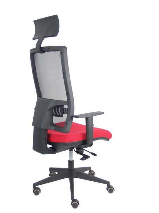 Modelo Horna - Silla de oficina ergonómica con mecanismo sincro con traslack y regulable en altura - Respaldo alto de malla transpirable con cabecero fijo y apoyo lumbar regulable. Asiento tapizado en tejido BALI color rojo.