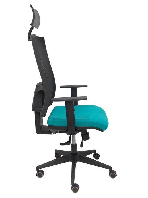 Modelo Horna - Silla de oficina ergonómica con mecanismo sincro con traslack y regulable en altura - Respaldo alto de malla transpirable con cabecero fijo y apoyo lumbar regulable. Asiento tapizado en tejido BALI color turquesa.