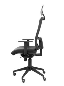 Modelo Horna  Silla de oficina ergonómica con mecanismo sincro y regulable en altura  Respaldo alto de malla transpirable con cabecero y asiento tapizado en piel color negro (CON CABECERO INCLUIDO)