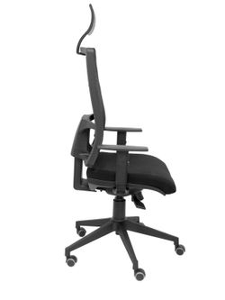 Modelo Horna - Silla de oficina ergonómica con mecanismo sincro y regulable en altura - Respaldo alto de malla transpirable con cabecero y asiento tapizado en tejido BALI color negro (CON CABECERO INCLUIDO)