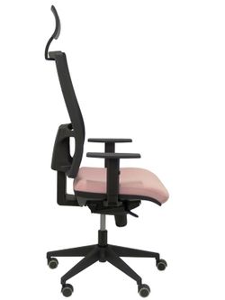 Modelo Horna - Silla de oficina ergonómica con mecanismo sincro y regulable en altura - Respaldo alto de malla transpirable con cabecero y asiento tapizado en tejido BALI color rosa (CON CABECERO INCLUIDO)
