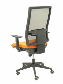 Modelo Horna - Silla de oficina ergonómica con mecanismo sincro y regulable en altura - Respaldo alto de malla transpirable y asiento tapizado en tejido BALI color naranja